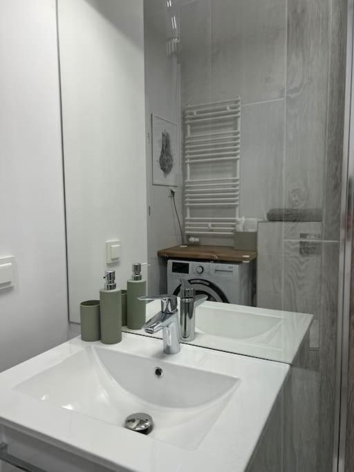 Apartment Olive In Bialoleka-Tarchomin Center Warszawa Exteriör bild